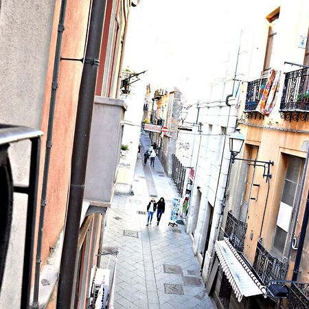 Abbardente Appartamento In Centro Cagliari Bagian luar foto
