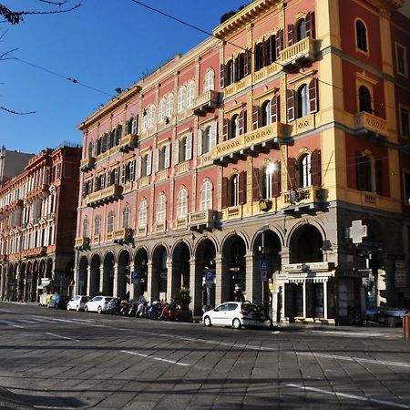 Abbardente Appartamento In Centro Cagliari Bagian luar foto