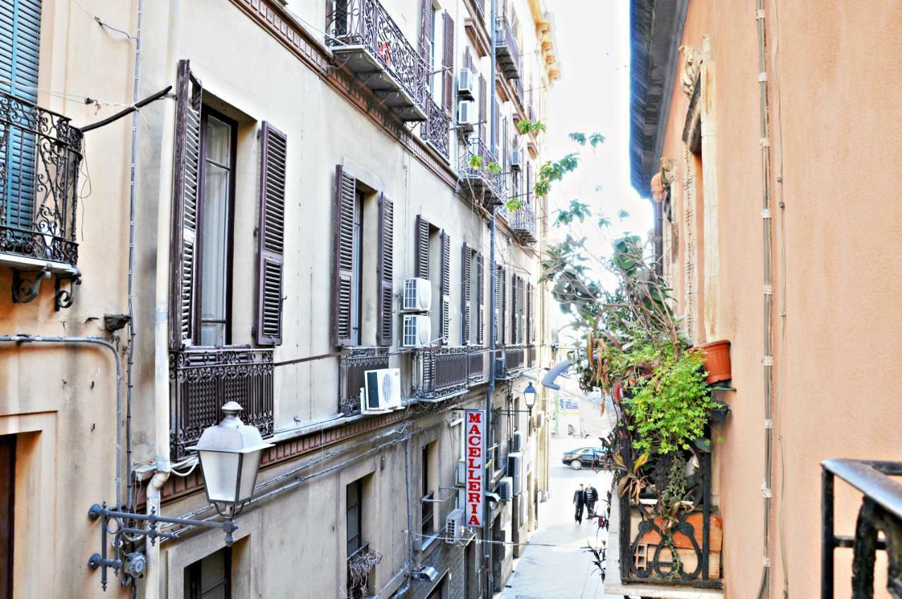 Abbardente Appartamento In Centro Cagliari Bagian luar foto